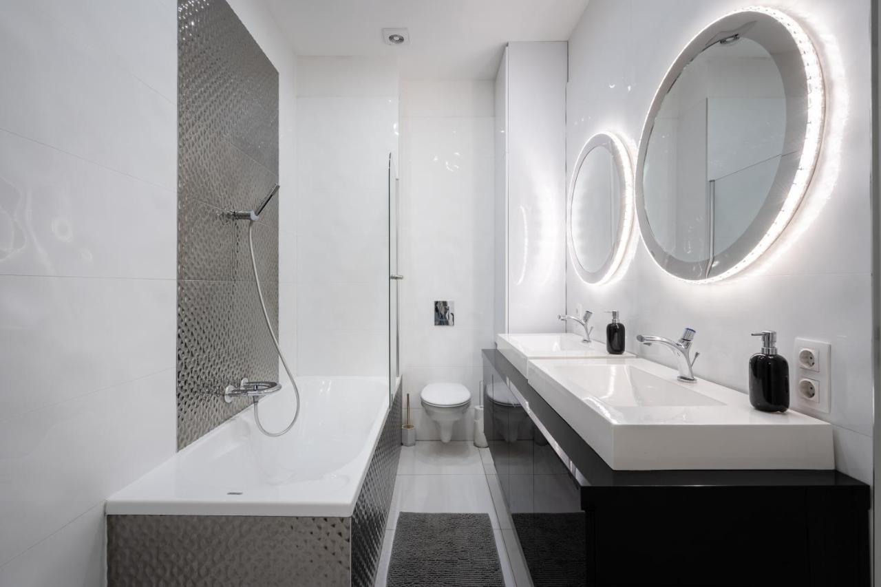 Opera Balkony Luxury Apartment With Free Parking 부다페스트 외부 사진