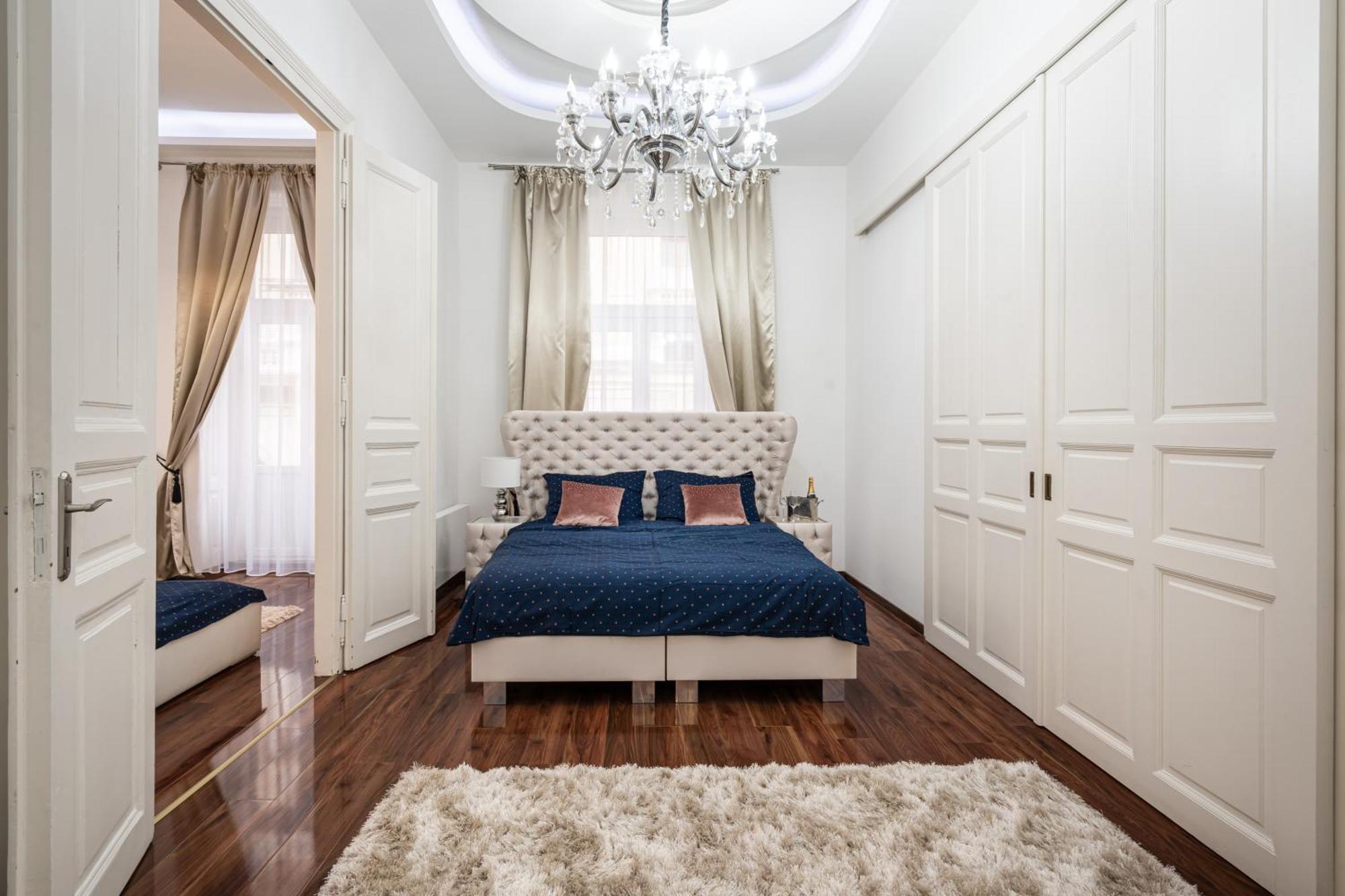 Opera Balkony Luxury Apartment With Free Parking 부다페스트 외부 사진