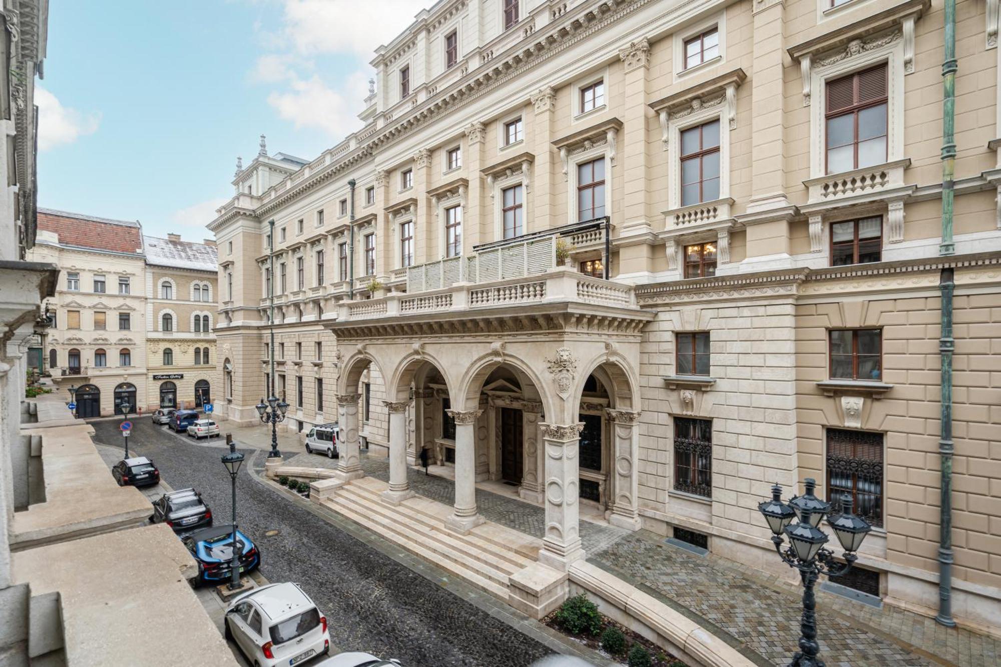 Opera Balkony Luxury Apartment With Free Parking 부다페스트 외부 사진